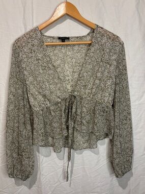 Dynamite Floral Tie Front Blouse Green Long Sleeve Flowy Top